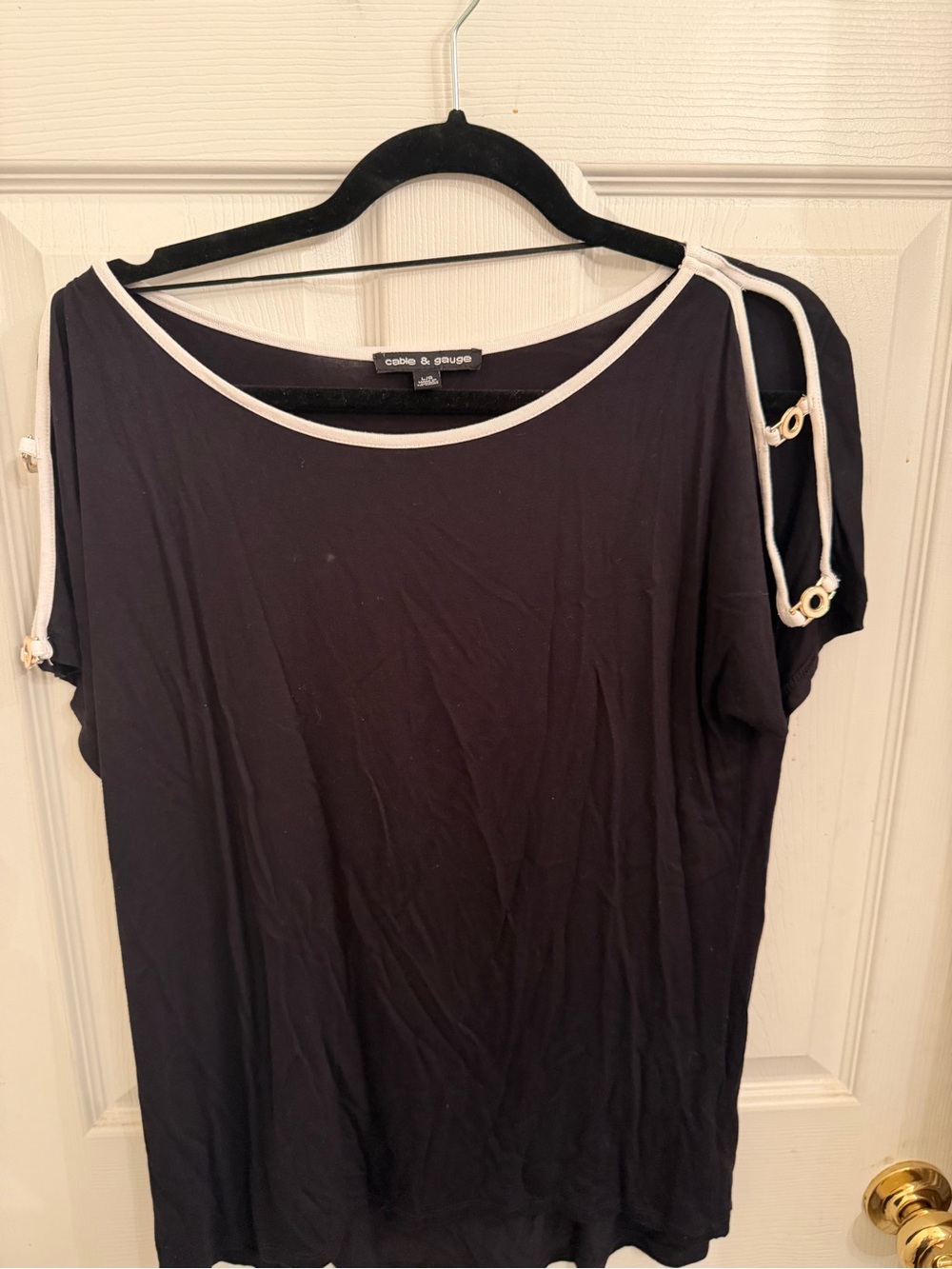 Cable & Gauge Black Short Sleeve Top with White Trim and Ring Detail